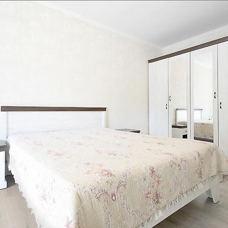 "Deluxe Apartments" L 26-4 - 11220 Lwów Zewnętrze zdjęcie